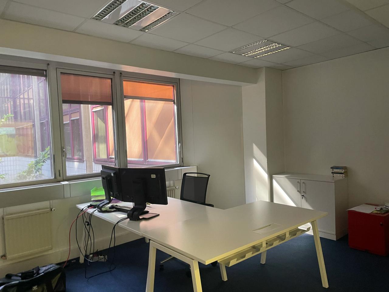 Bureau Fontenay-sous-Bois 894m² Location bureau Fontenay-sous-Bois Val-de-Marne OLBUR2423385 10